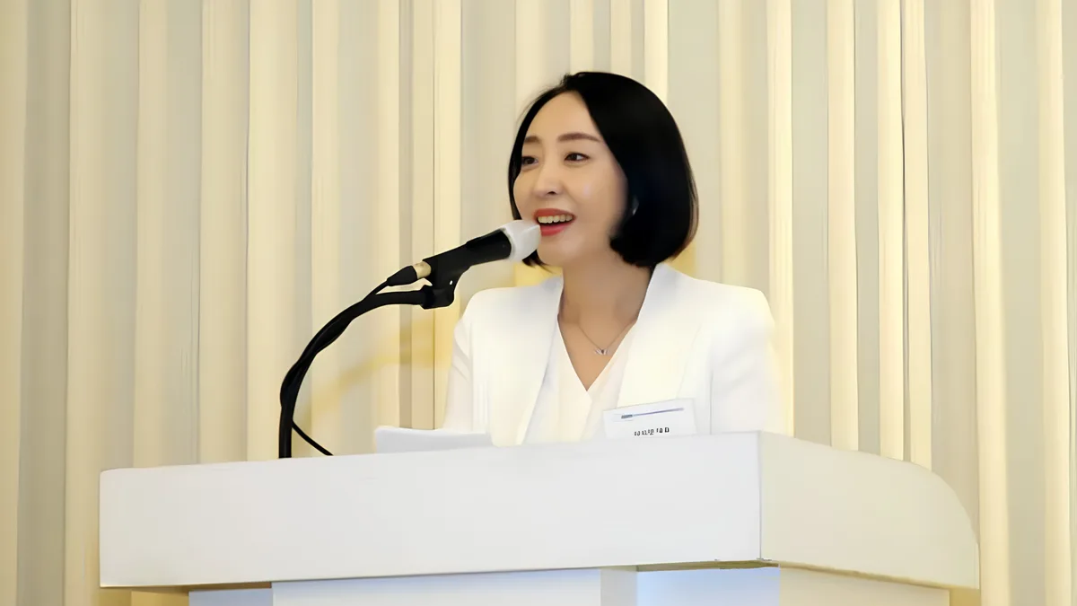 킹클코치 이지현 부모교육 강연 (연단)